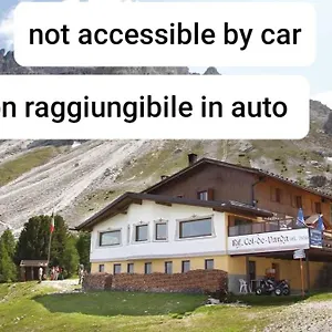 Rifugio Col De Varda Гостевой дом