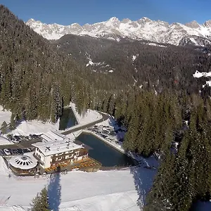 Szálloda Dolomiti, Falcade