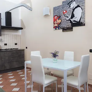 https://spacious-loft-in-porta-romana.it-lombardy.com