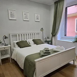Candia House Rzym
