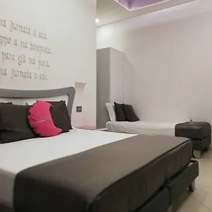 Ξενοδοχείο Nunu Νάπολη